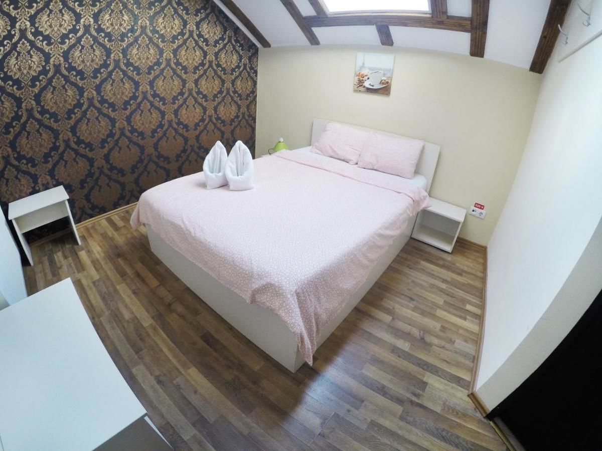 Гостевой дом Bonsejour Брашов-5