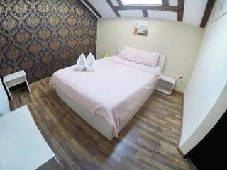 Гостевой дом Bonsejour Брашов-1