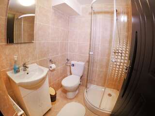 Гостевой дом Bonsejour Брашов Стандартный двухместный номер с 1 кроватью-2