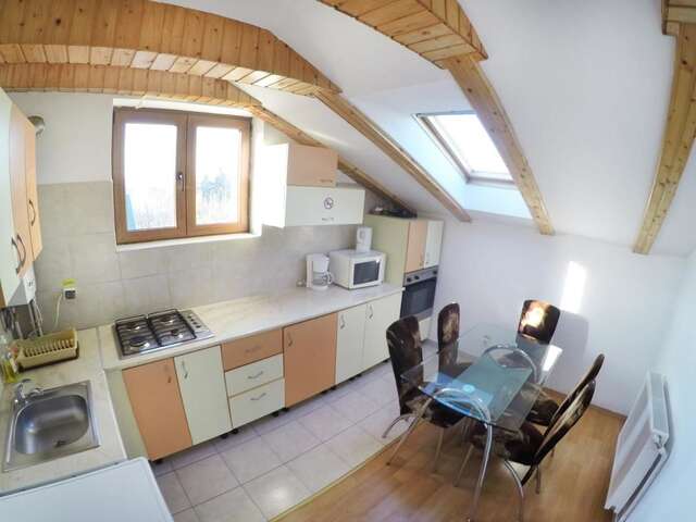 Гостевой дом Bonsejour Брашов-17